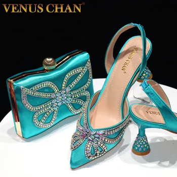 Venus Chan/ Новые элегантные женские туфли-лодочки с острым носком и зелеными побрякушками для вечеринки 2024 года, итальянская обувь и сумки со стразами, комплект в тон.